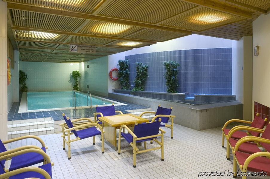 Holiday Inn Turku Instalações foto